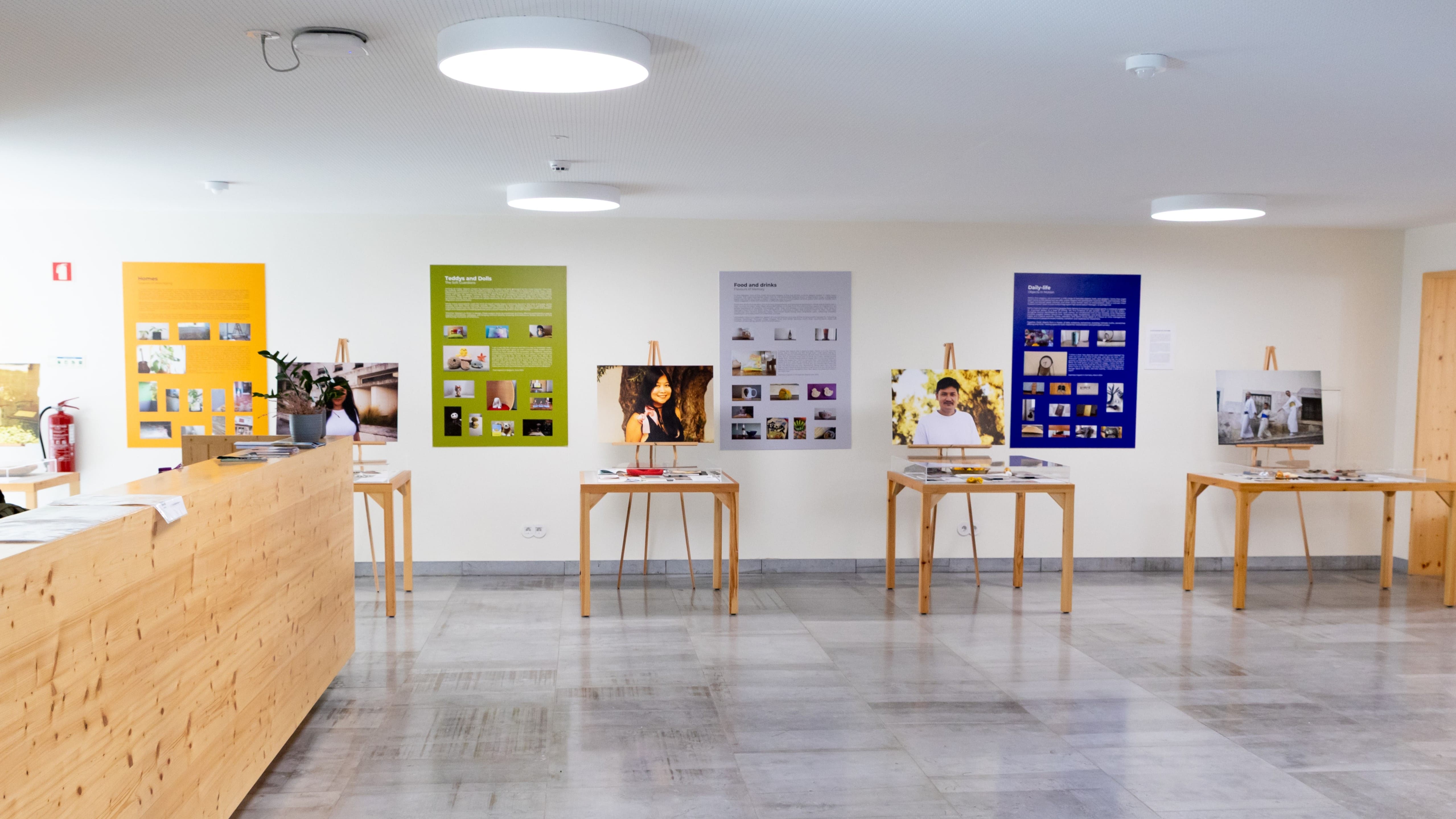 Exposição "Asian Lives in Europe" em exibição no Iscte até 09 de janeiro 2026