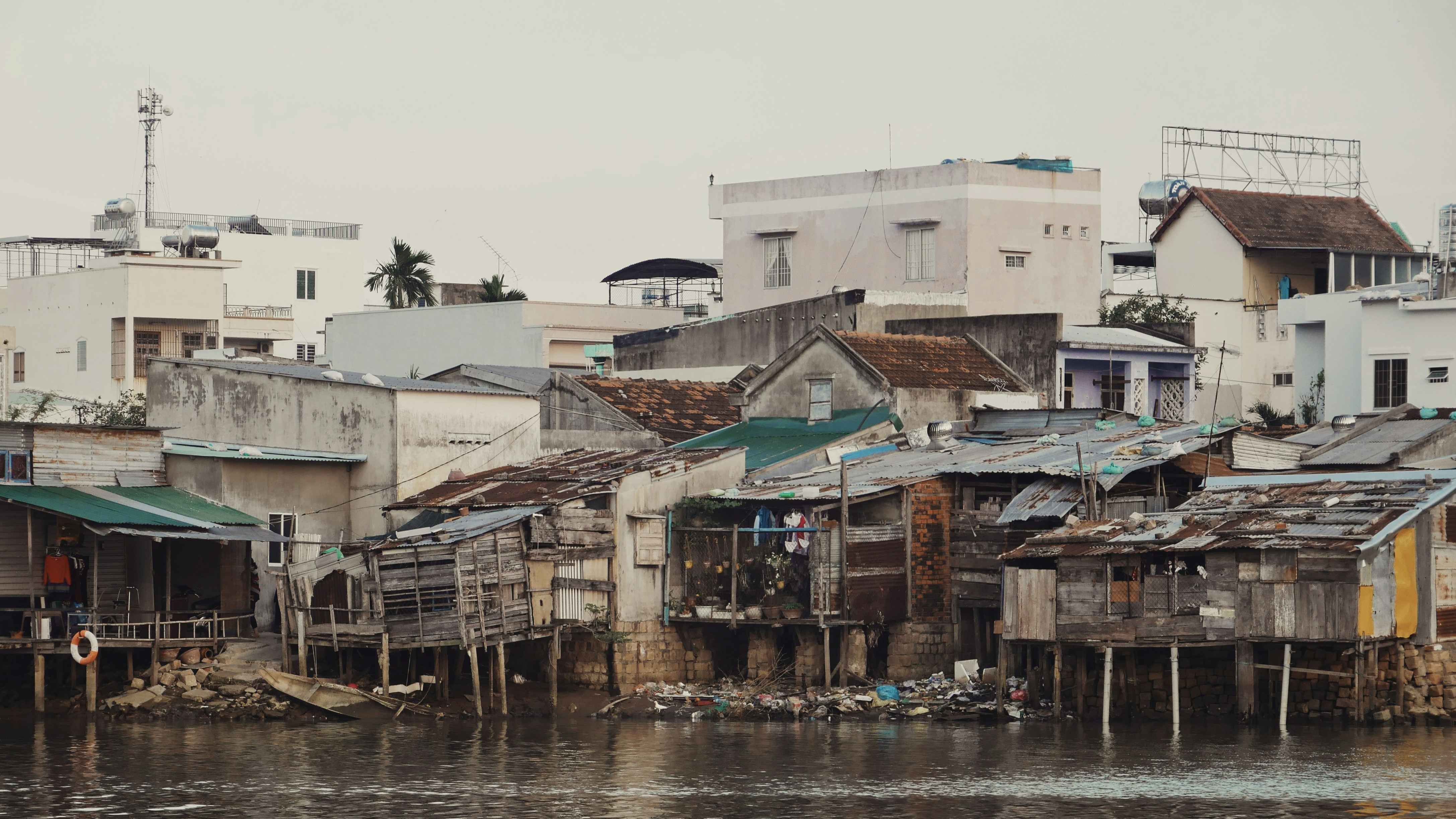 Poverty, State, and Solidarity in Perspective: Transdisciplinary Dialogues